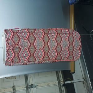 NWT... Bobbie Brooks Size XL  (SKU 174)